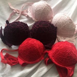 Itty bitty, bra bundle